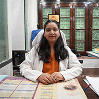 Dr.Saman Halim