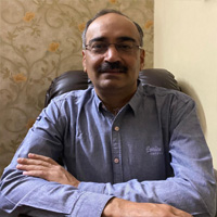 Dr Sumit Gulati