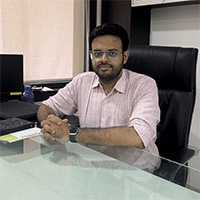 Dr.Yash Gulati