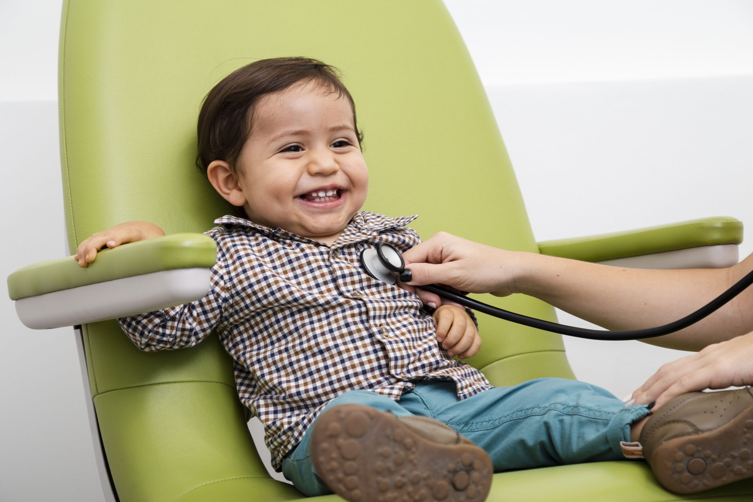 5 things to consider before choosing the right pediatrician